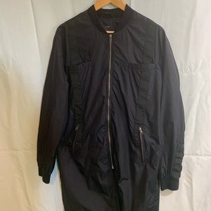 Barney’s New York lot 78 zippered parka